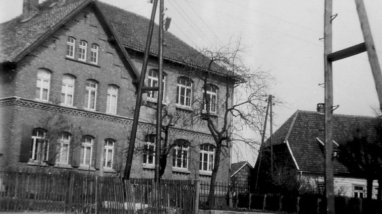 Schulgebäude ca. 1955