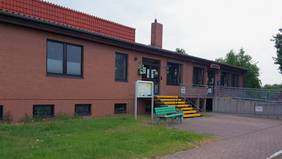 Foto: ( © Gemeinde Lehre) Die Turnhalle in Beienrode soll saniert werden.