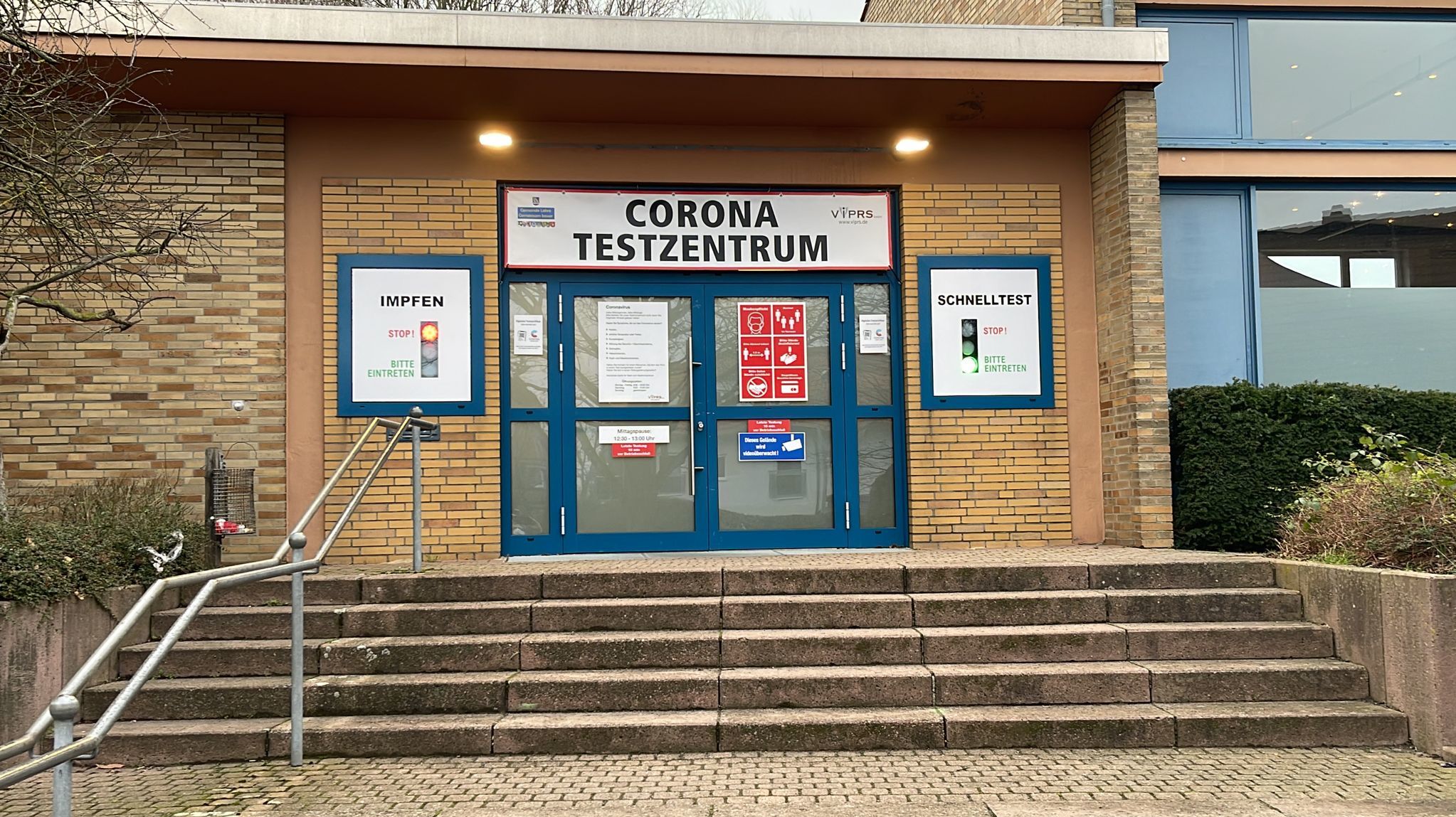 Foto (Gemeinde Lehre): Das Testzentrum in Flechtorf bietet wieder Impfaktionen an.