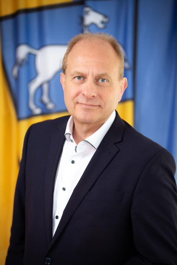 Bild vergr&ouml;&szlig;ern: Foto(Landkreis Helmstedt): Landrat Gerhard Radeck