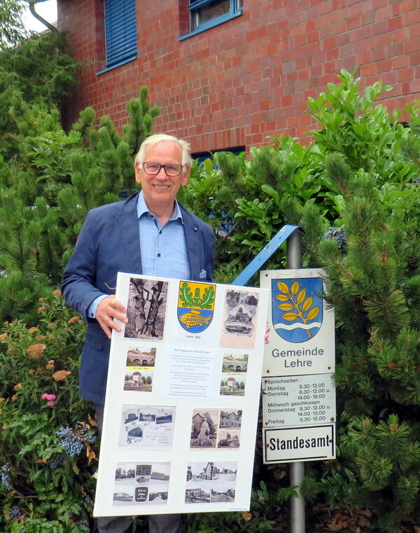 Bild vergr&ouml;&szlig;ern: Bild: (© Gemeinde Lehre) Ausstellung Ortsheimatpflege