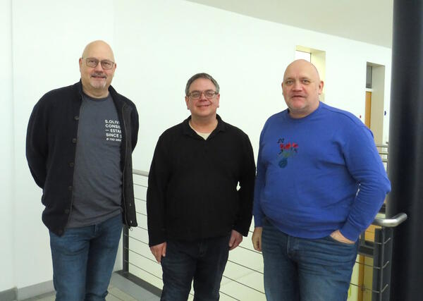 Bild vergr&ouml;&szlig;ern: Foto(Gemeinde Lehre): Stephan Sigusch(Geschäftsführer und Vereinsbetreuer), Harry Knaack und Sven Rademeier(beide Vereinsbetreuer beim Betreuungsverein Oschersleben e.V.).