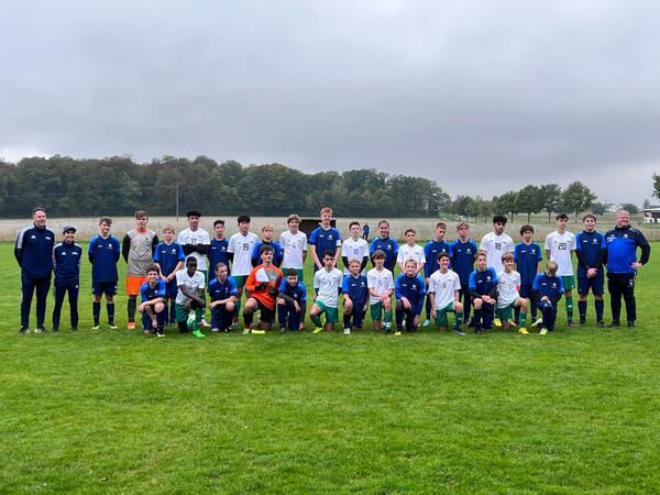Bild vergr&ouml;&szlig;ern: Foto: (© FC Schunter) Der FC Schunter hat sein erstes internationales Spiel gegen ein Team aus Australien absolviert