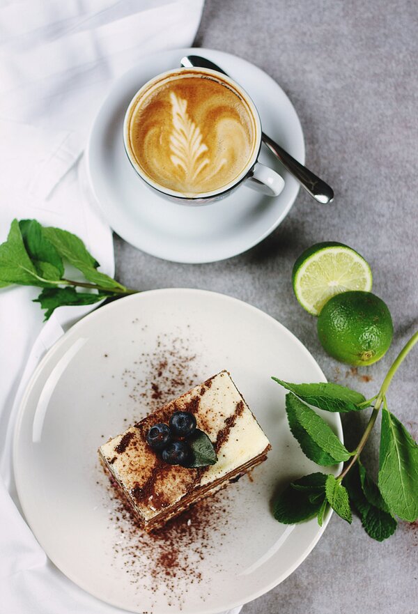 Bild vergr&ouml;&szlig;ern: Ü60 Treffen mit Kaffee und Kuchen