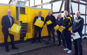 Bild vergr&ouml;&szlig;ern: Foto ( © Gemeinde Lehre): Lehre freut sich über eine solarbetriebene Packstation.