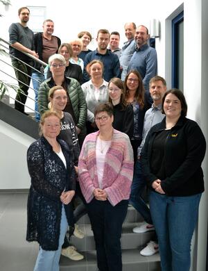 Bild vergr&ouml;&szlig;ern: Foto(WWL): Die Teilnehmerinnen und Teilnehmer des Audits beim Wasserverband Weddel-Lehre.