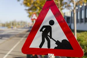 Bild vergr&ouml;&szlig;ern: Foto(©Pixabay): Achtung Straßenarbeiten.