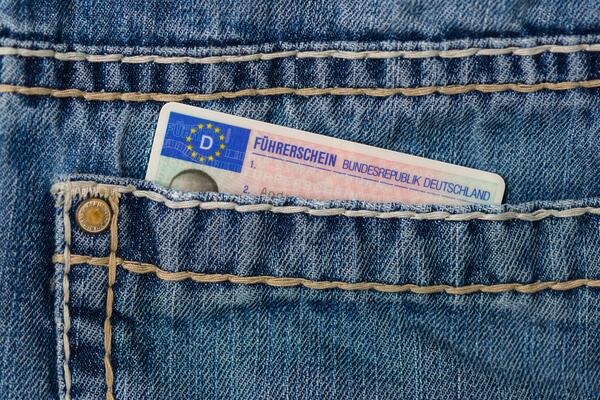 Bild vergr&ouml;&szlig;ern: Symbolfoto (Quelle: Pixabay): Der neue EU-Kartenführerschein